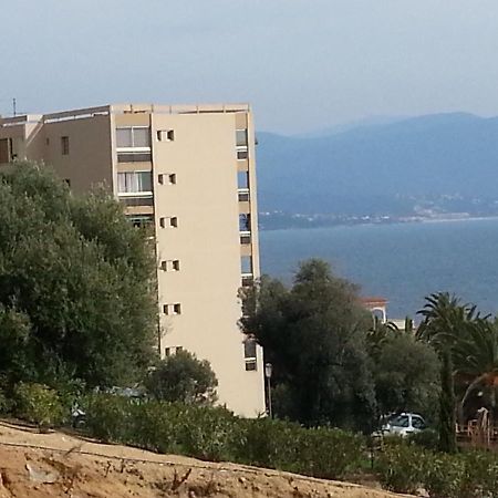 F2 Le Lavezzi Apartment อฌักซิโอ้ ภายนอก รูปภาพ